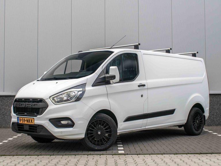 2019 Ford Transit Custom 300 2.0 TDCI L2H1 | Trekhaak 2800kg | Carplay | Achteruitrijcamera | Stoelverwarming | RAPTOR