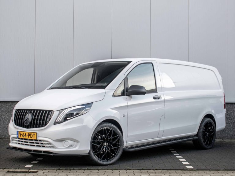 2021 Mercedes-Benz Vito 114 CDI Lang | LED | Trekhaak 2500kg | Carplay | Stoelverwarming | Parkeerverwarming | DAB | Treeplanken | Panamericana |