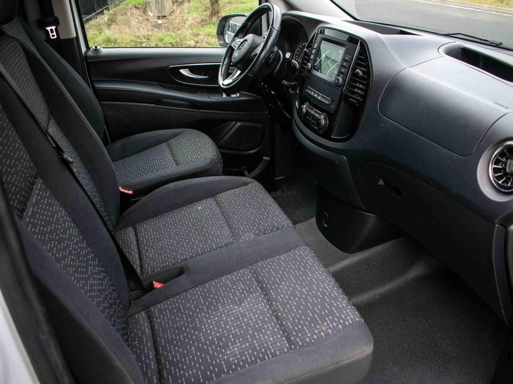 2021 Mercedes-Benz Vito 114 CDI Lang | Trekhaak 2500kg | Carplay / android | ACC | Achteruitrijcamera | Betimmering | Stoelverwarming | Airco |
