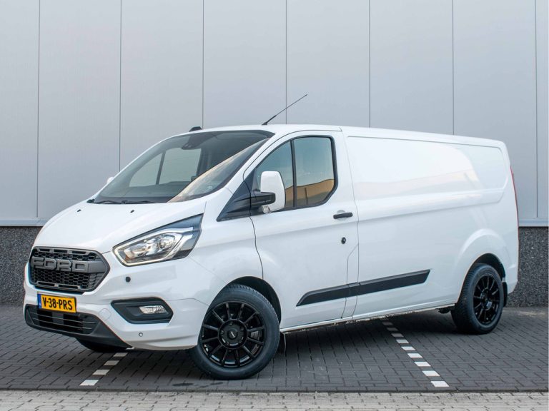 2021 Ford Transit Custom 300 2.0 TDCI L2H1  Trekhaak 2800kg | Carplay | Achteruitrijcamera | Stoelverwarming | Cruise Control | Airco |