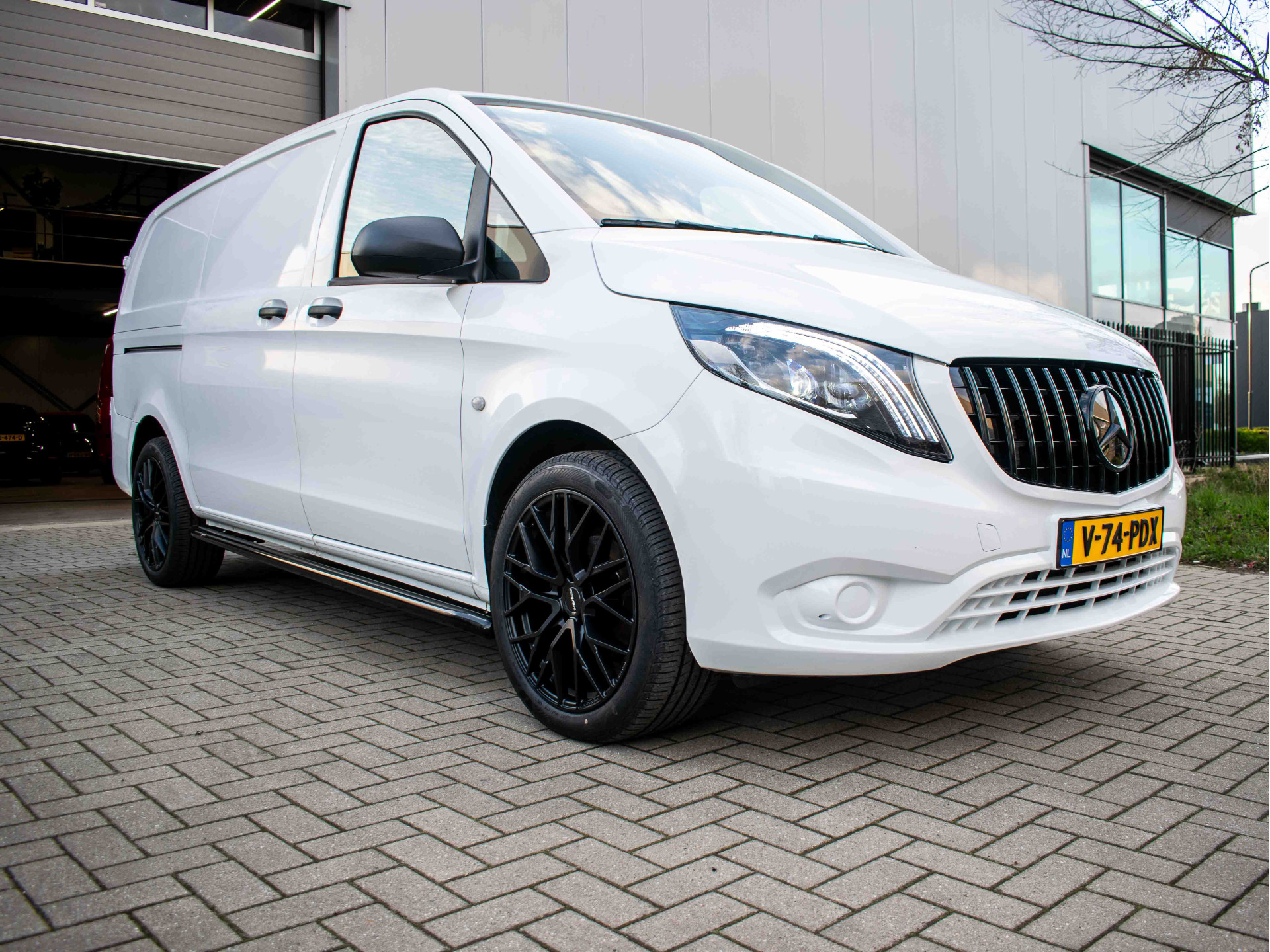 2021 Mercedes-Benz Vito 114 CDI Lang | Trekhaak 2500kg | Carplay | Stoelverwarming | Airco | Navigatie | LED | Sidebars | Panamericana
