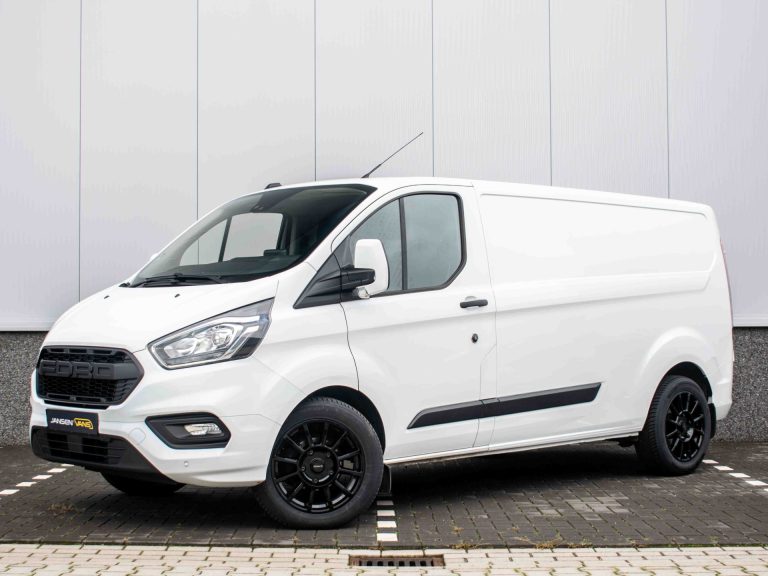 2020 Ford Transit Custom 2.0 TDCI L2H1 | Trekhaak 2800kg | Carplay | Stoelverwarming | Cruise Control | Airco | Parkeersensoren | Anti diefstal sloten |